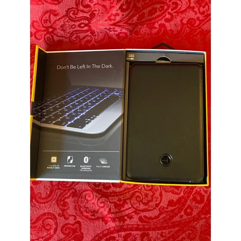 ZAGG Folio Case Backlit Keyboard for Verizon Ellipsis 8